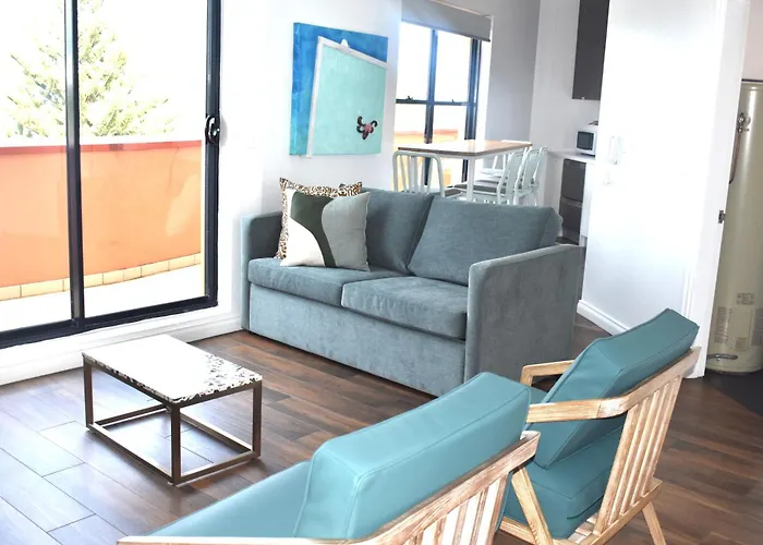 Beach Hotels Bondi 38 Serviced Apartments