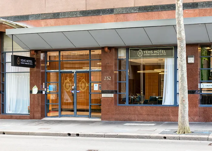 Self catering: Seasons Harbour Plaza